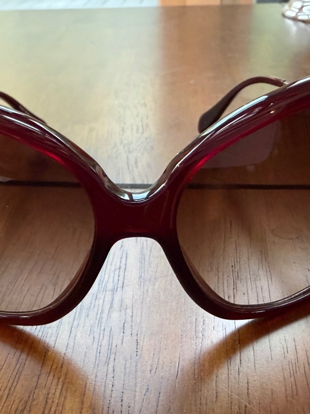 Oliver Peoples sun glasses